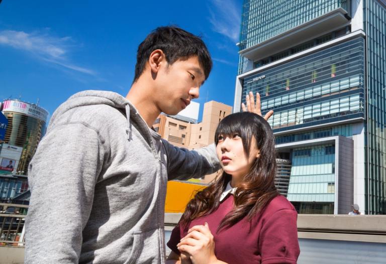 年の差カップル 年下の彼氏が嫌がる年上女性の行動４選 恋ピット